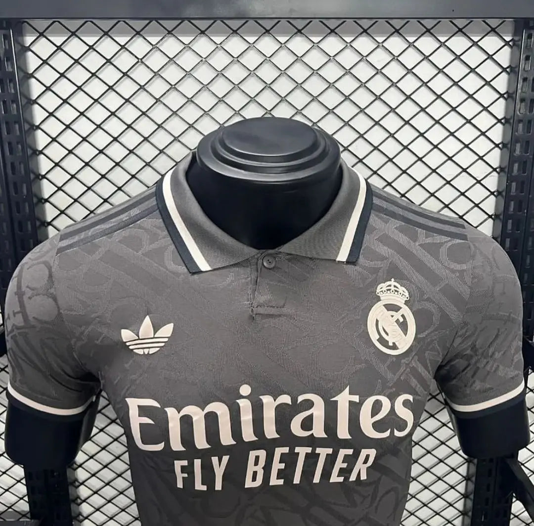 third shirt real madrid