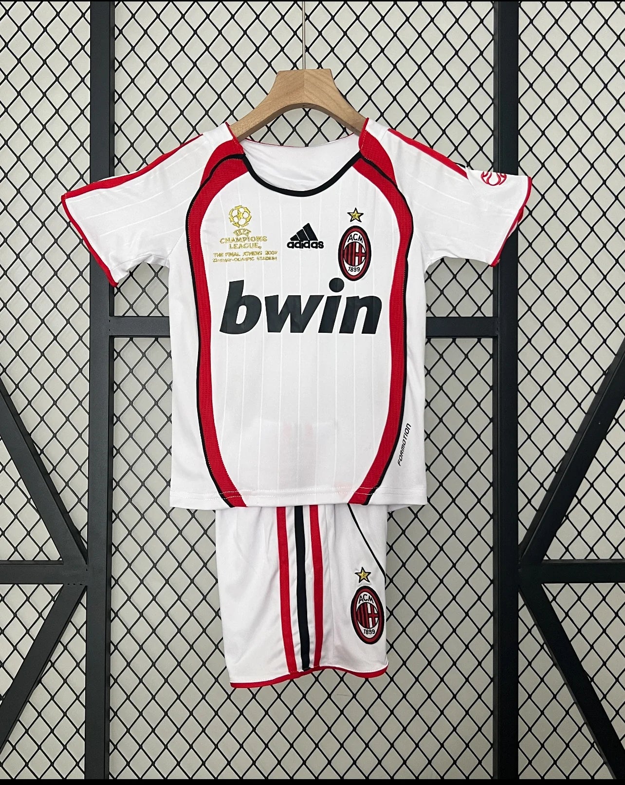 Ac Milan Home 06/07 For Kids With Socks