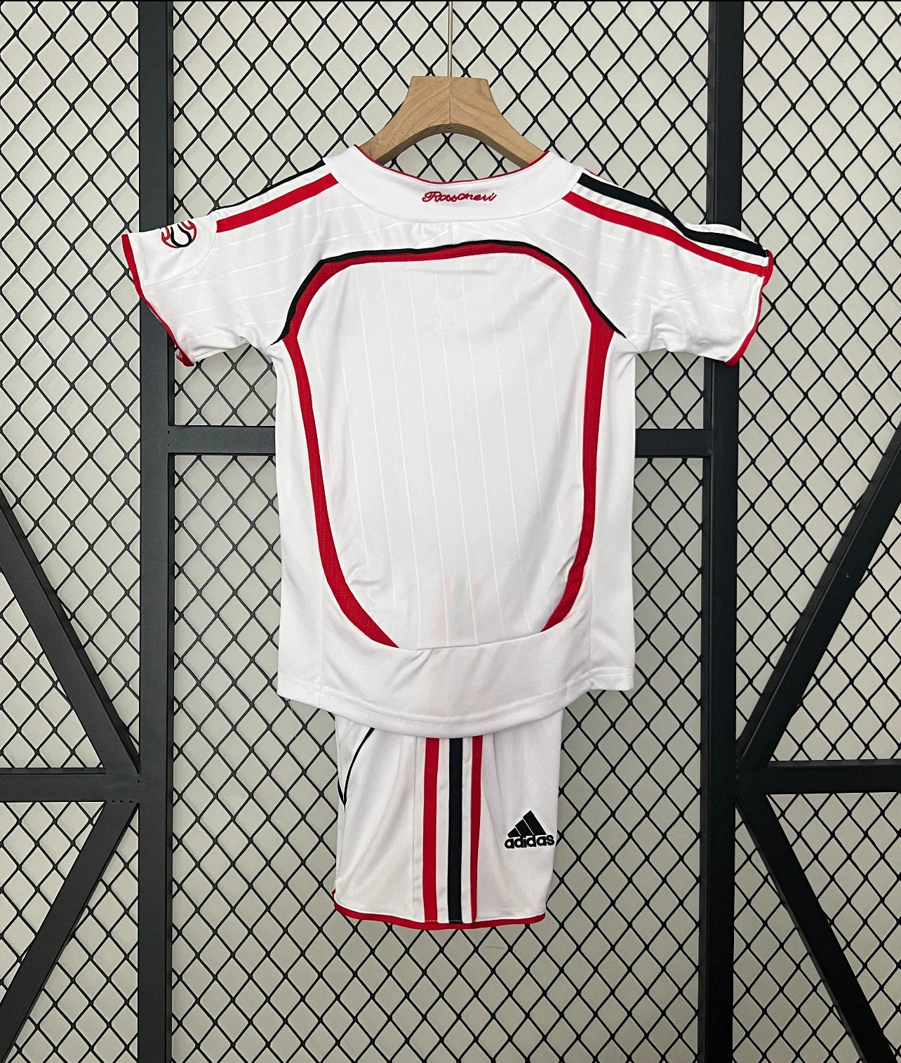 Ac Milan Home 06/07 For Kids With Socks