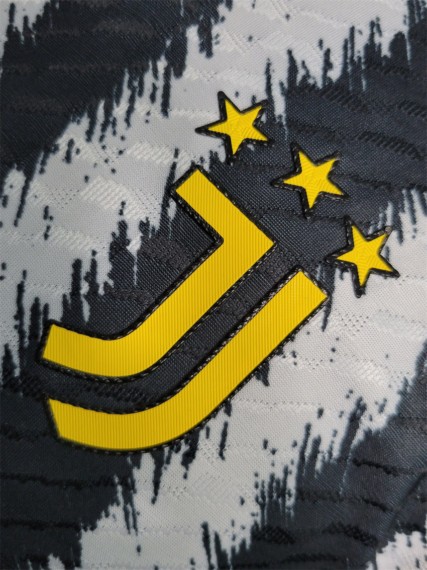 Juventus Home Kit 23/24 - Player Edition