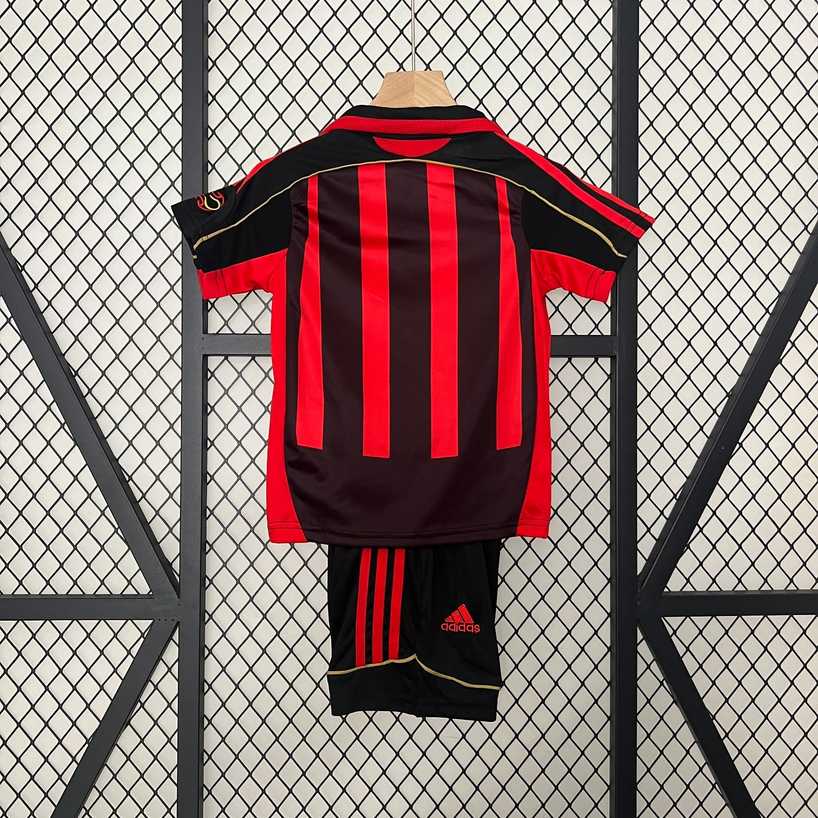 Ac Milan Home 06/07 For Kids With Socks